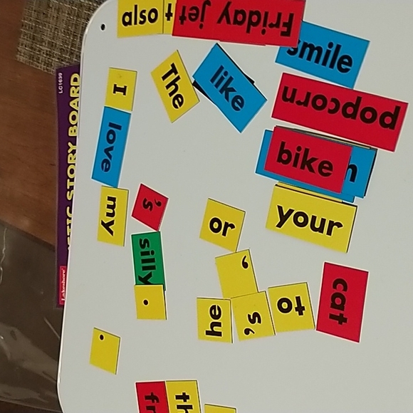 Magnetic storyboard - Picture 2 of 3